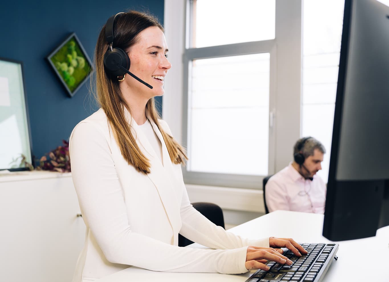 Opt-in Contact Image